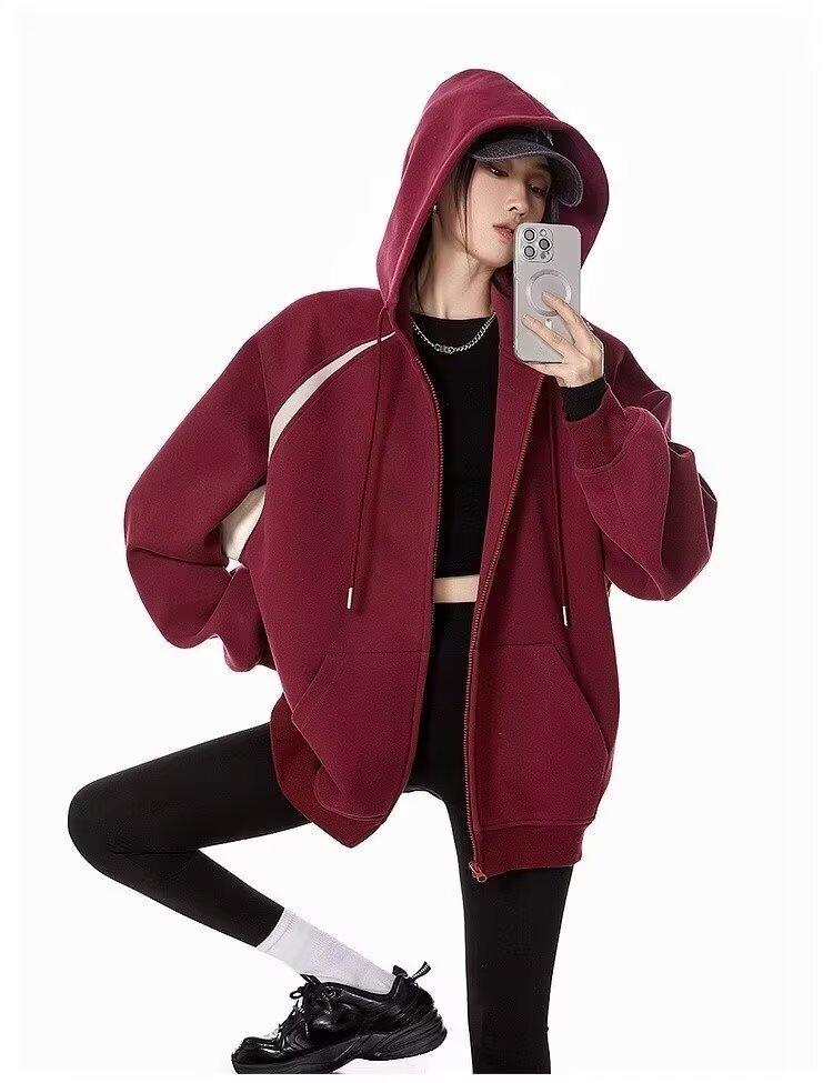 A new loose hooded sweatshirt for women, a cardigan and a versatile casual jacket
