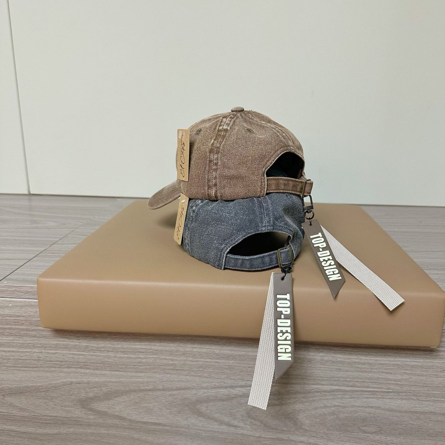 Spring and autumn new solid color denim cap